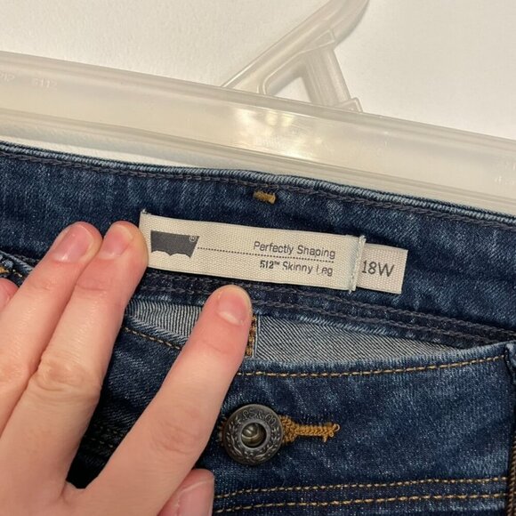 NEW NWT LEVI'S LEVIS Plus Size Perfectly Shaping 512 Skinny Leg Skinny Jeans 18W - Picture 5 of 15